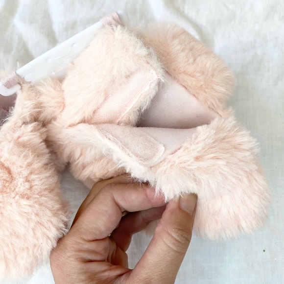 NWT - Rising Star Pink Bunny Booties Slippers - Picture 11 of 12